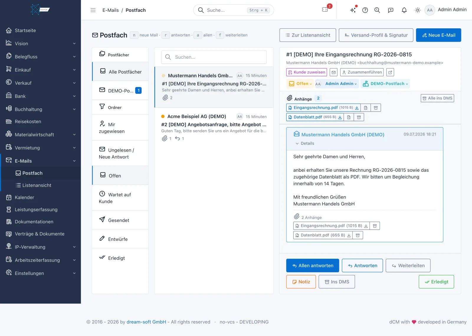dCM Postfach mit E-Mails und Tickets samt Kundenbezug